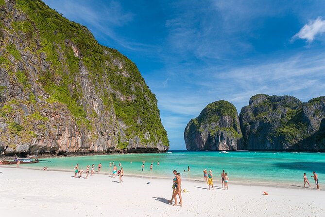 Krabi :  Early Bird Phi Phi + 4 Islands with Lunch