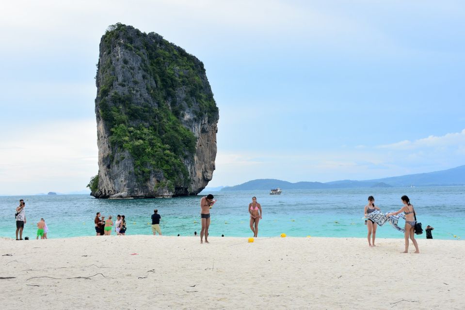Krabi : 4 Islands Tour by Longtail Boat with Lunch