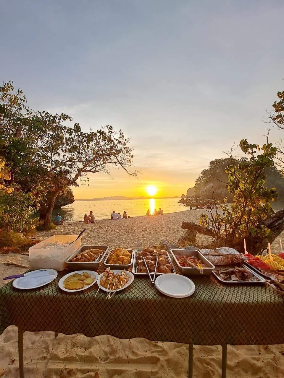 Krabi : Hong Island BBQ Sunset + Plankton Night Swimming by Longtail Boat