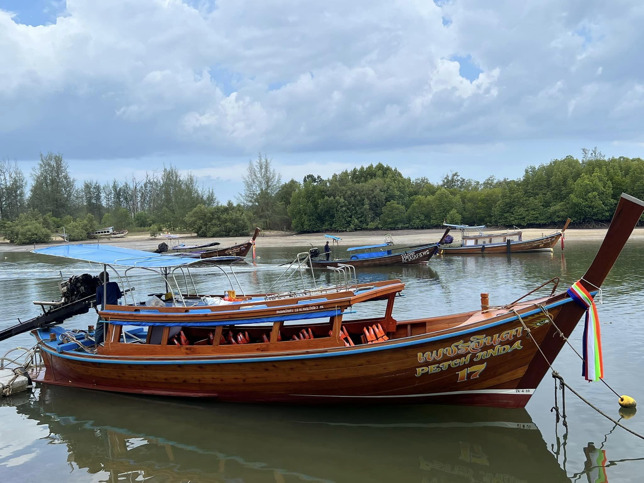 Krabi : Hong Island BBQ Sunset + Plankton Night Swimming by Longtail Boat
