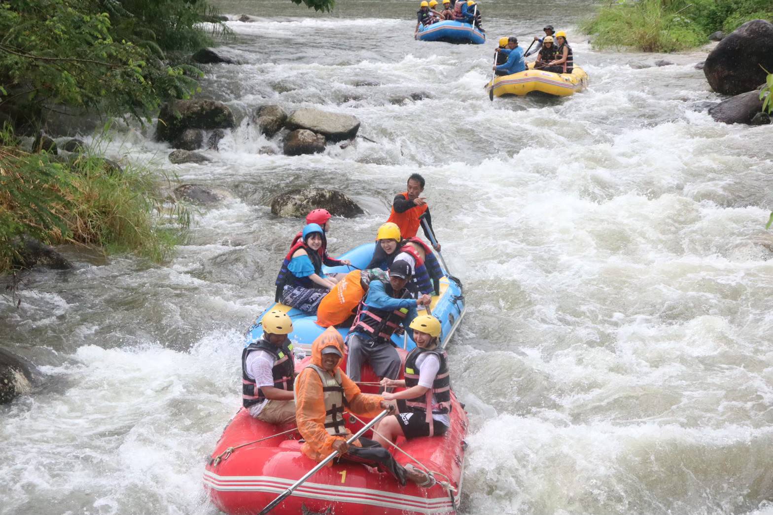 Krabi : White Water Rafting, Waterfall and Suwankuha Temple