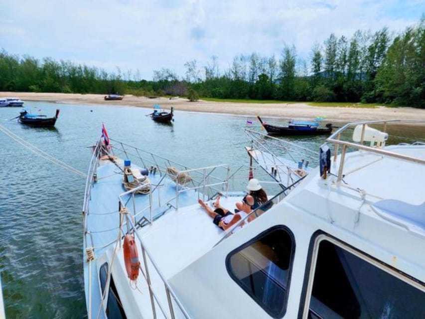 Ferry Transfer : Ao Nang/Railay to Koh Phi Phi Or Koh Phi Phi to Railay/Ao Nang