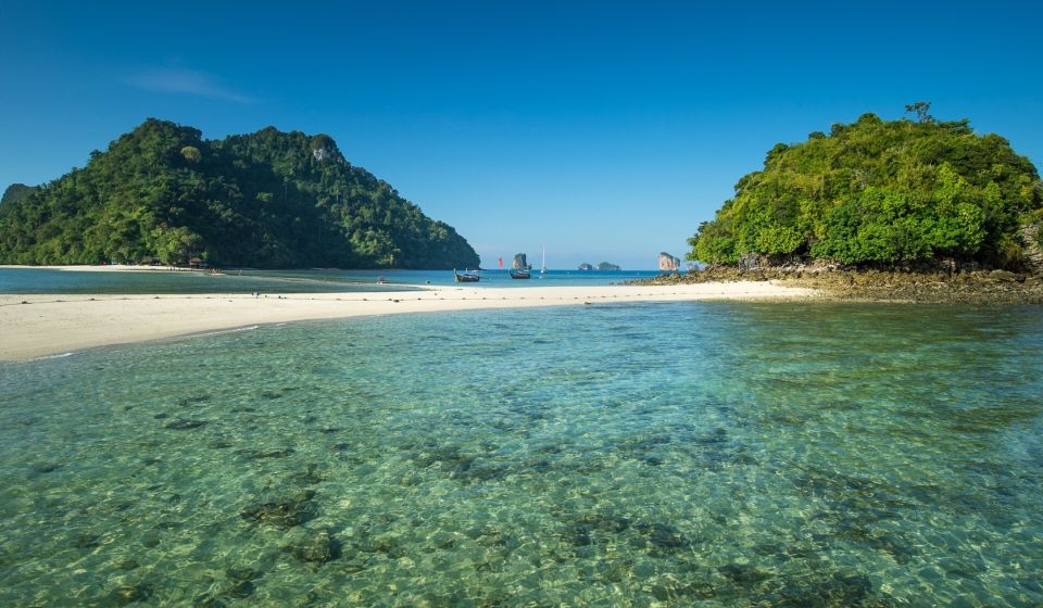 Krabi : 4 Islands Tour by Speedboat with Lunch