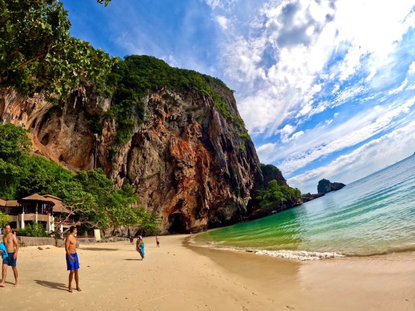 Krabi : 4 Islands Tour by Longtail Boat with Lunch