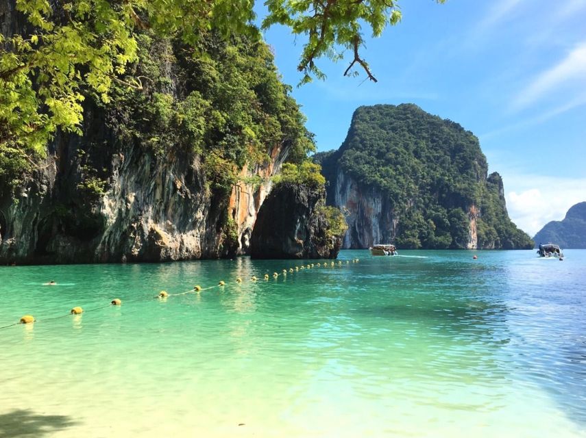 Krabi : Hong Islands Tour by Speedboat with Lunch