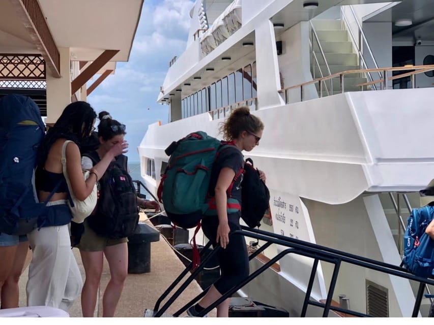 Ferry Transfer : Ao Nang/Railay to Koh Phi Phi Or Koh Phi Phi to Railay/Ao Nang