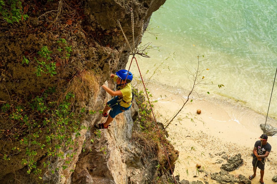 Krabi : Rock Climbing Course Full-Day / Half-Day at Railay Beach by King Climbers