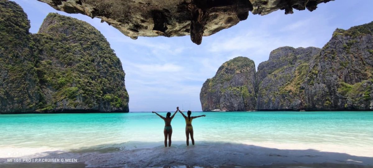 [From Phuket]: Phi Phi Cruiser – Phi Phi Island One Day Trip