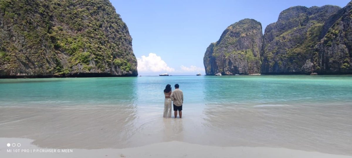 [From Phuket]: Phi Phi Cruiser – Phi Phi Island One Day Trip