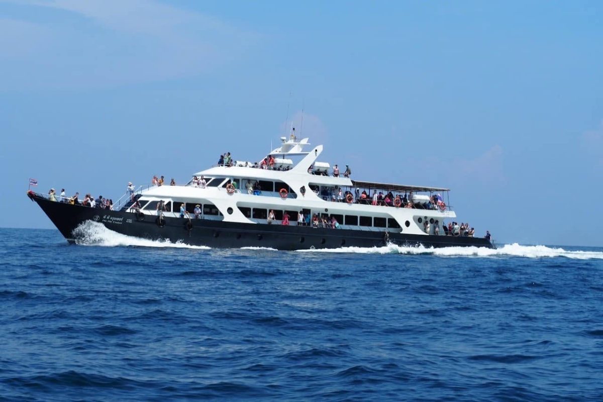 [From Phuket]: Phi Phi Cruiser – Phi Phi Island One Day Trip