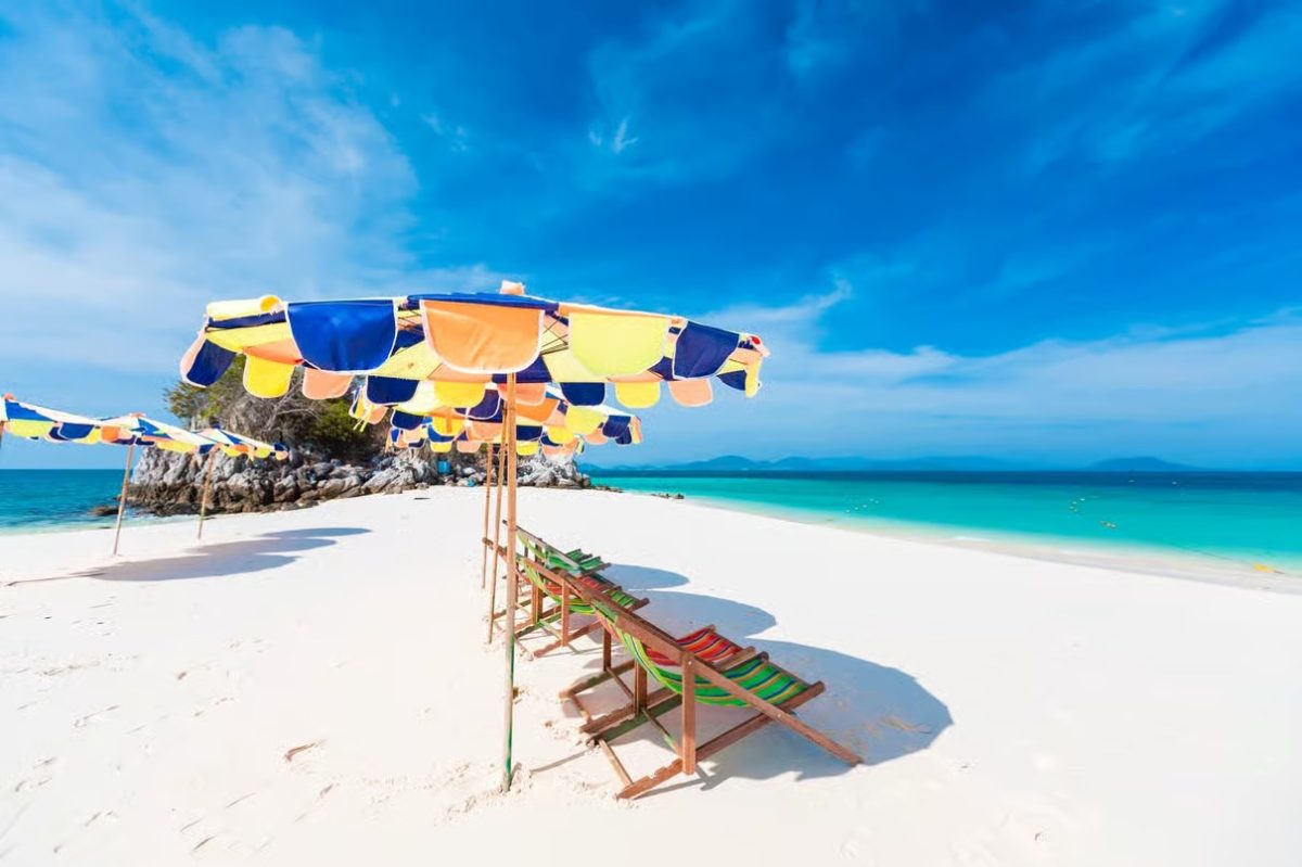 Phuket: 3 Khai Islands Relax & Snorkeling Half Day Tour