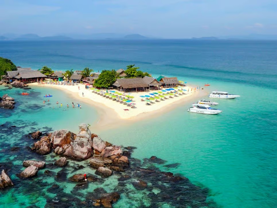 Phuket: 3 Khai Islands Relax & Snorkeling Half Day Tour
